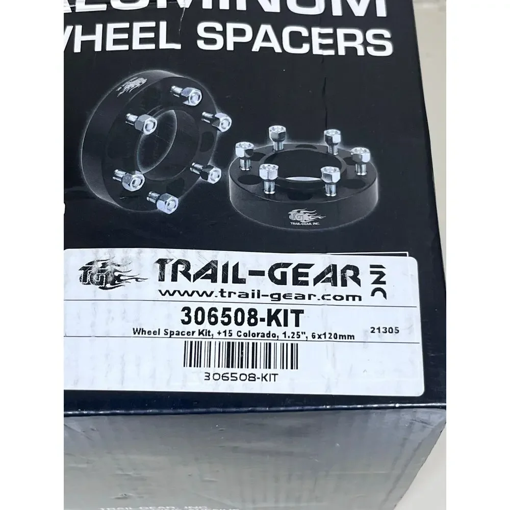 NIB Trail Gear 2015+ Colorado 1.25” Wheel Spacer Kit 6x120mm Black 306508-KIT